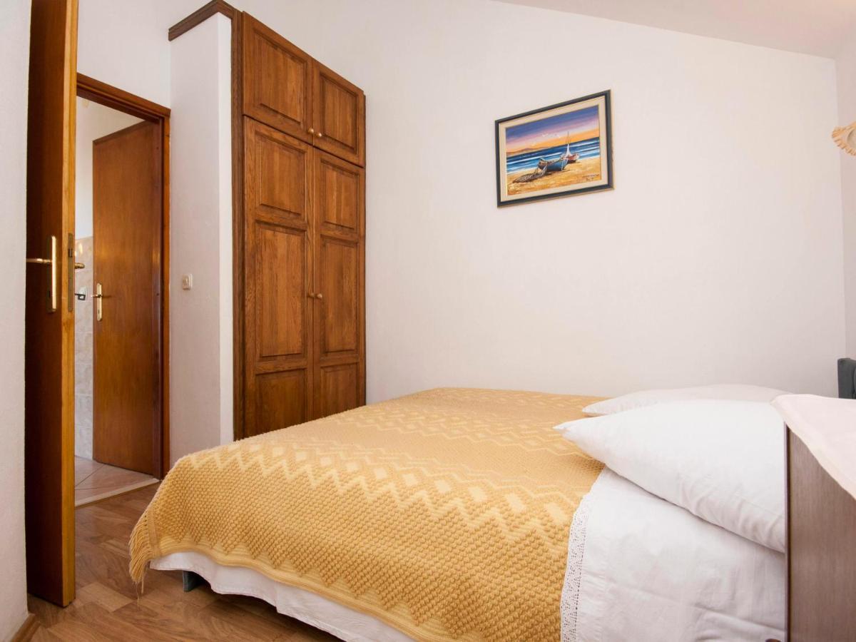 Apartments Skarpa 1601 Rogoznica  Buitenkant foto