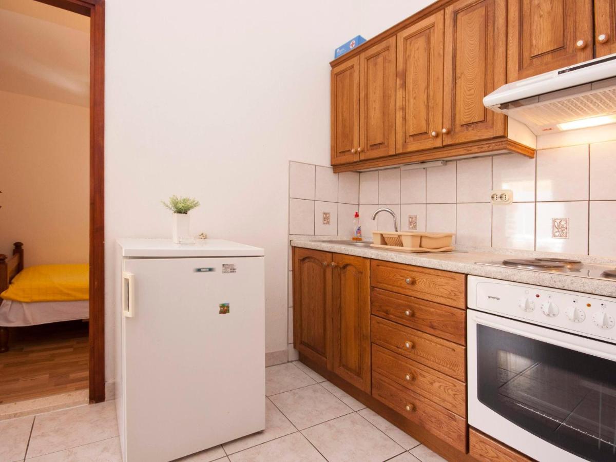 Apartments Skarpa 1601 Rogoznica  Buitenkant foto